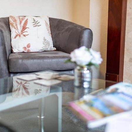 Adrian House, Near Hospital, Easy Parking + Garden Leilighet Carlisle  Eksteriør bilde