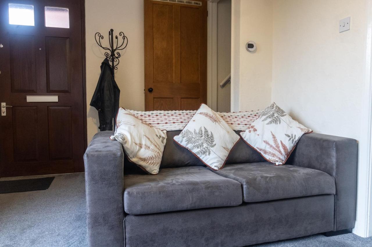 Adrian House, Near Hospital, Easy Parking + Garden Leilighet Carlisle  Eksteriør bilde