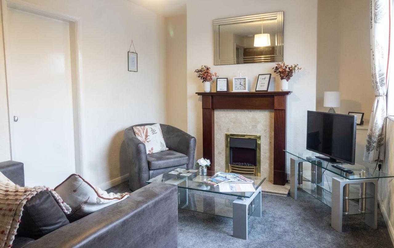 Adrian House, Near Hospital, Easy Parking + Garden Leilighet Carlisle  Eksteriør bilde